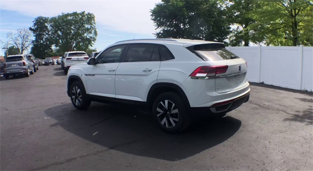 New 2020 Volkswagen Atlas Cross Sport 2.0T SE 4D Sport ...